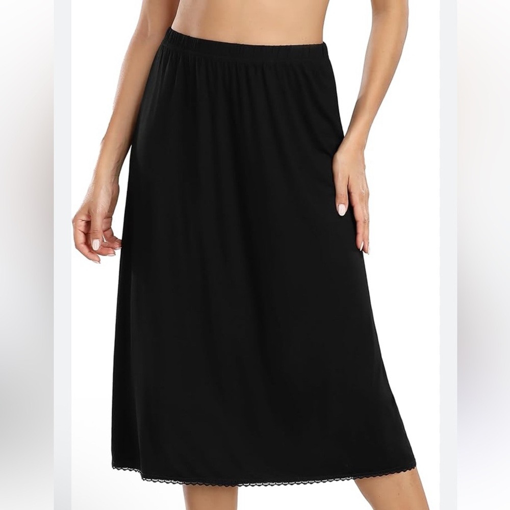 ❤️ Fruit of the Loom Elegant Black nylon slip Skirt